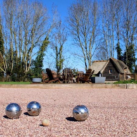 Вилла Les Mini-Chaumieres Saint-Martin-Saint-Firmin Экстерьер фото